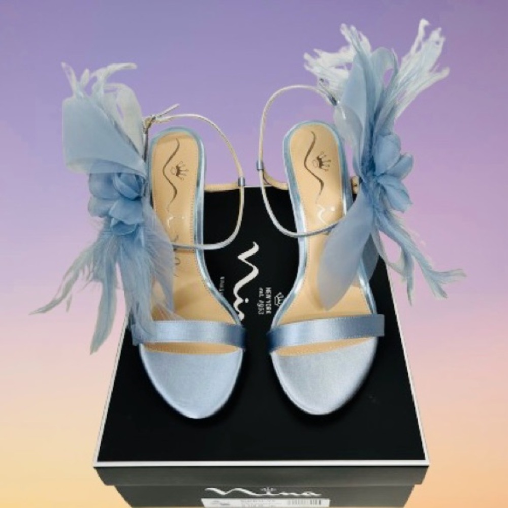 Nina Women Sheryl Almond Toe Dress Sandals 9.5 M Icy Blue Crystal Satin/Feather - Picture 4 of 16